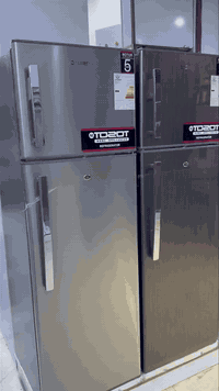 زبائن معرض الباشا الثلاجه 16 قدم من ماركة توسوت السعر صار 325 الف   مت...