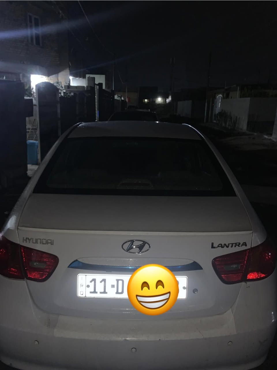 بسم الله الصلاة والسلام علئ محمد وال محمد
النترا 2011 خليجي 
محرك 2000
اشاير بلمري 
كامره خلفيـة
شاشة
منضومة زينون 
تخم تاير جديد 
مع تخم ويل جديد 
السياره ماشيه 150 
السونار مرفق مع الصور 
شرط التحويل ب اسمي شخصياً رقم انكليزي 
العنوان: بابل الاسكندرية الحصوة 
رقم الهاتف: ***********

السعر 110 مع مجال بسيط
