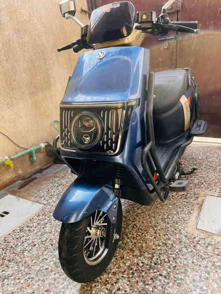 دراجة شحن 2025 حتة الكتلوك موجود بطاريات 6 مسطرة الجبير حيل الطويل مو الجبير العادي علة الكارت وعسويج هم تشتغل  من شركة موتر المكان بغداد الغزالية السعر 720
الرقم ***********
