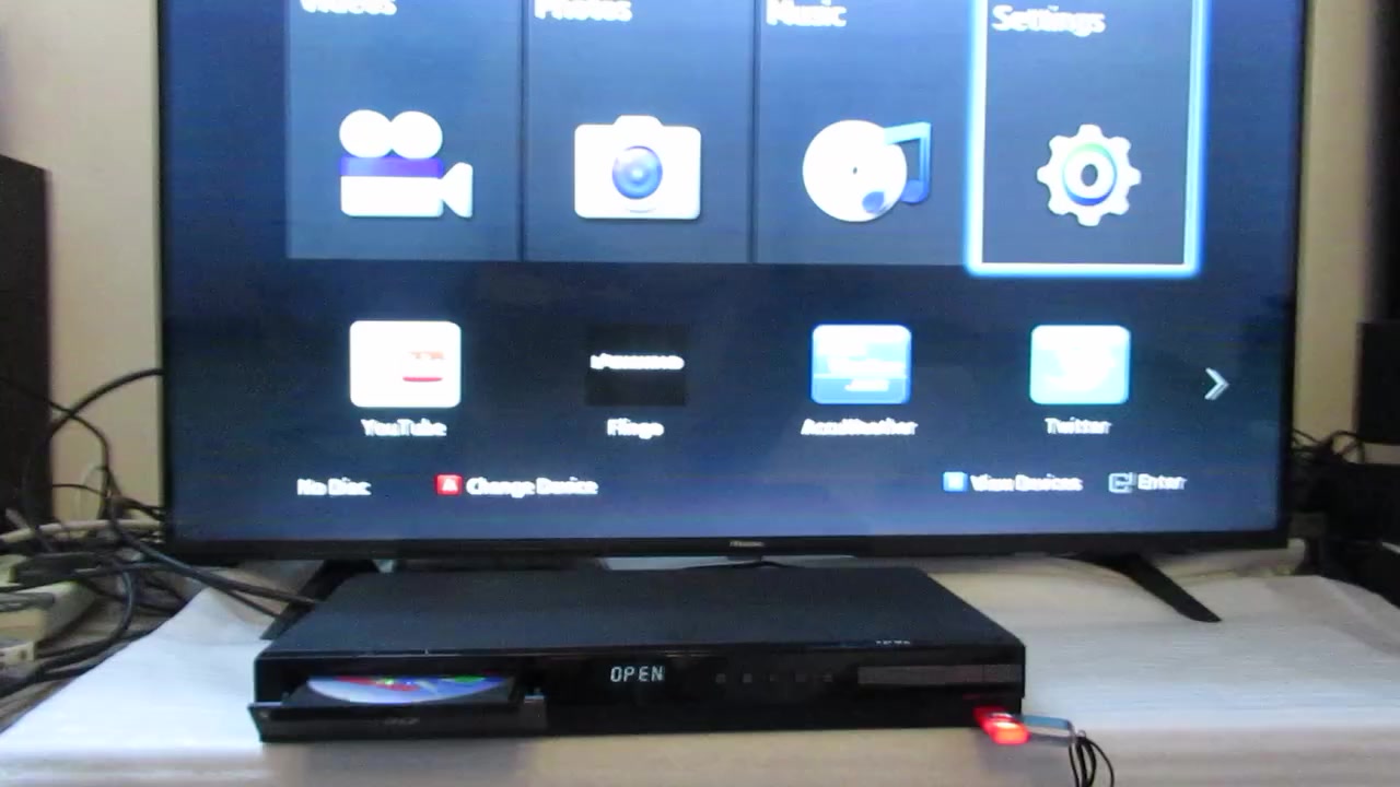 المسرح المنزلي بلو راي 3D 

يدعم جميع فايلات صوت وصوره 

بي مدخل USB فلاش ميموري

Samsung home cinema system 2.1 channels

Blu-Ray player video, VCD

AVCHD, DIVX, MKV, WMV, WMV9, XVID

BD, BD-R, BD-RE, BD-ROM, CD, CD-R, CD-RW, DVD, DVD+R, DVD+RW, DVD-R, DVD-RAM, DVD-RW

Dolby Digital, Dolby Digital Plus, Dolby TrueHD, DTS, DTS 96/24, DTS-HD

AAC, FLAC, LPCM, MP3, WAV, WMA

السعر 100 الف

يوجد توصيل


**إذا كنت صاحب هذا الإعلان وتريد حذفه لأي سبب، رجاءا أرسل رسالة إلى الدعم الفني**