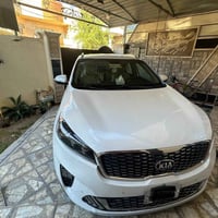 سورنتو ٢٠١٩ • ٦ سلندر • ٩٨ الف كم