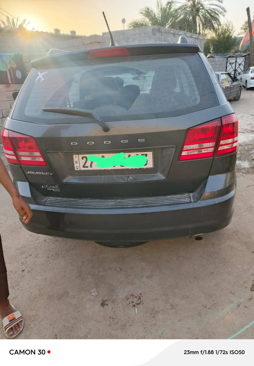 دوج جورني وارد امريكي مديل 2017
حادث كلش بصيط كير ومكينه كفاله 
سنويه 2030شرط التحويل رقم ذيقار
التواصل ***********
