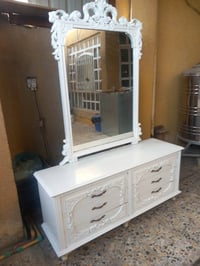 ميز تواليت • مستعمل • بغداد الكرخ