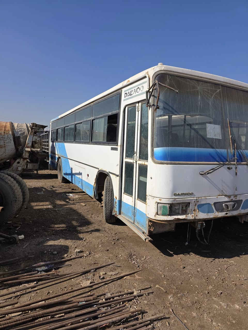 دايواات باص للبيعةعدد اثنين مزاد دوله ادوات
***********
