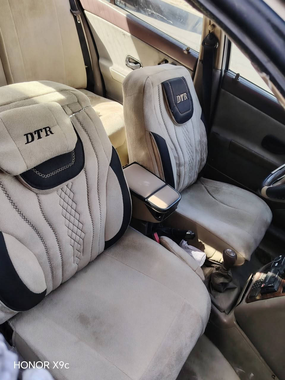 سلام عليكم سمند ٢٠١١ ناطق للبيع باسمي هزة جديده كامله السياره وكدامك نفس الي بصور  مكينه وكير جدد باتريك جديد صدر جديد تايرات جدد كهربايات بلاد تبريد شغال وكامل مابيه اي نقص تجي اتكلب وشوف بعينك السعر ٣٨ وبيهة مجال المكان بالكاظميه *********** متواجد واتساب
