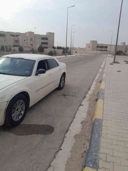 السلام عليكم وبامه البيع مديل 9 مكينه وكير جدد البنيد مبدل وباب الساق تبديل بيهه ملحضات  رقم  بصره وراعيهه يمي شرط التحويل مكاني ام  قصر *********** السعر 95
