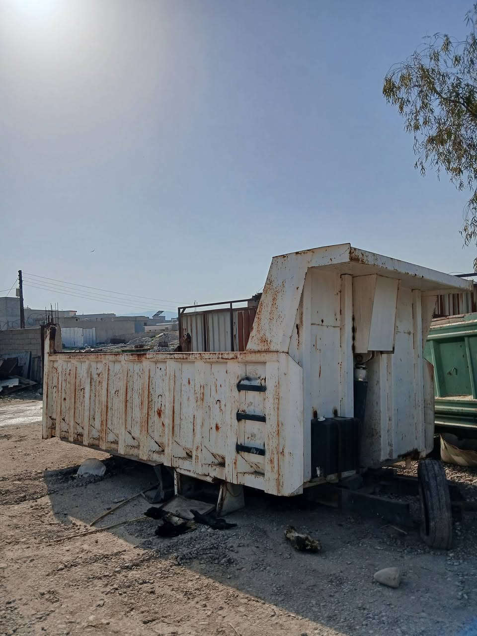 بودی سويدي طول 460  كامل جاهز جديد  سعر 35 مجال  ***********// ***********
