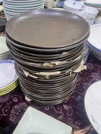 صواني بيتزا • مني بيتزا • جملة