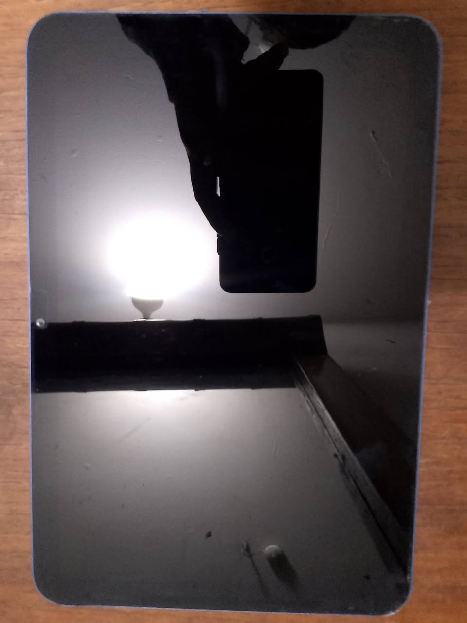 سلام عليكم ايباد عشره برو ذاكره 128 الايباد نضيف سعره 100 وبي مجال بسيط مكاني نجف راسلني خاص او علا هذا الرقم بي واتساب *********** الايباد كامل هوه ول شاحنه ول كاتونه
