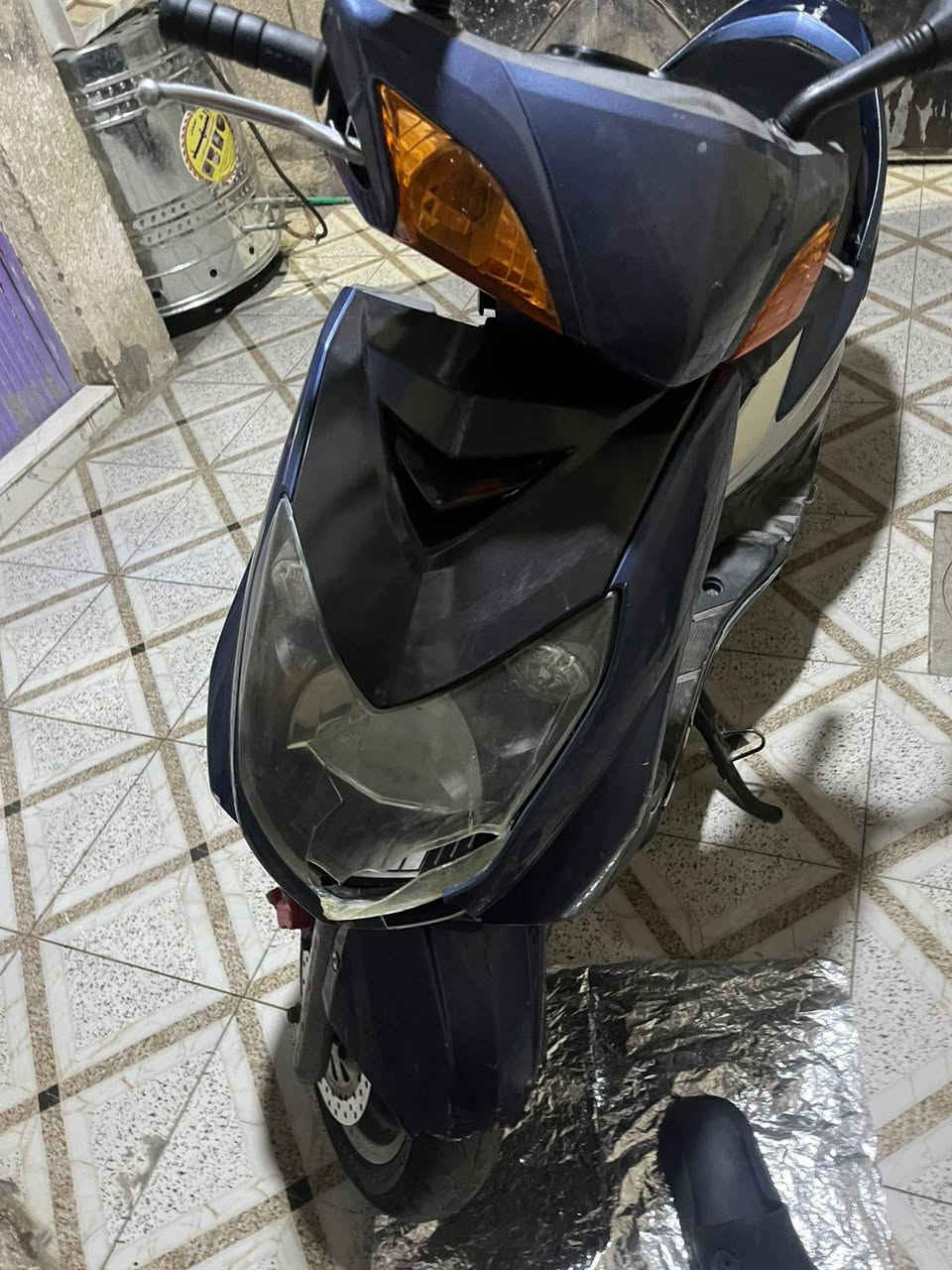 سلام عليكم دراجه سنس فحل نوزل بلاديه سعر550بيها مجال بصيط  بكاني بغداد***********
