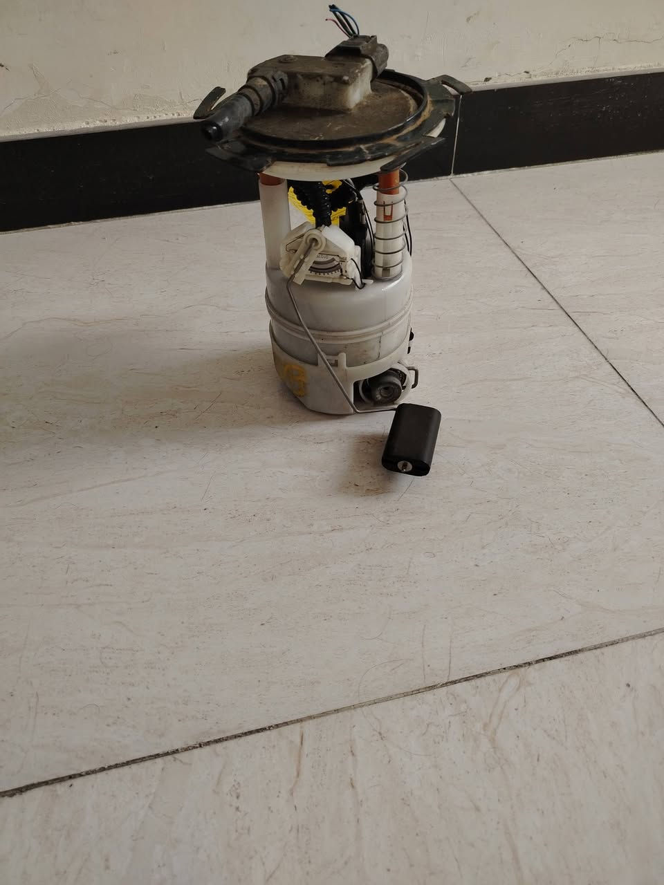 للبيع
قاعدة فيت بم سنترا 2019 أمريكي اصلي حاوية
بلكات اصلي حاوية مفتوحات من محرك اخو الجديد 
السعر ١٠٠ كلهن
مكاني بغداد الدورة ***********
