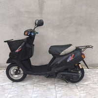 ماطور بزون • دراجة نارية