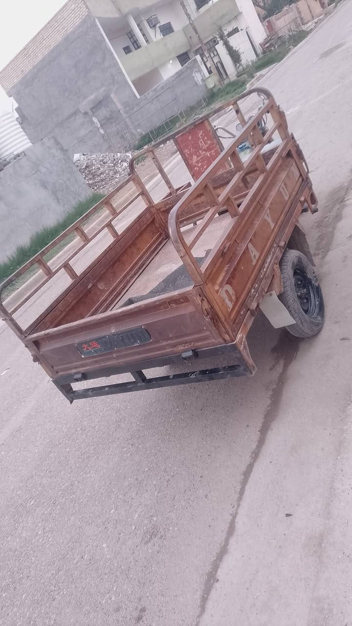 السلام عليكم ستوته دايون موديل 14 اوراق كامله شاصي نضيف مكينه خير من الله بيها ضفيره او باتري عوزها ترتيب الكهربائيات تايرات جوبلس
السعر 550   كلشي واضح بل فديو 
مكاني بغداد المحموديه 
***********

***********
بيهن واتساب
