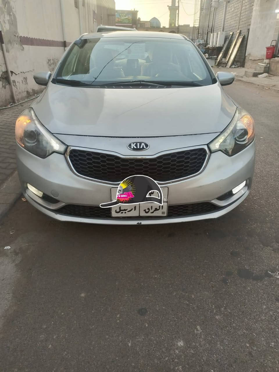 سيراتو مديل ١٣ شكل ١٤

بيه قطعه ونص صبغ فقط بدون داخل

كير محرك تبريد
وكاله مداور
مكان نجف
سعر ١١٠
***********
