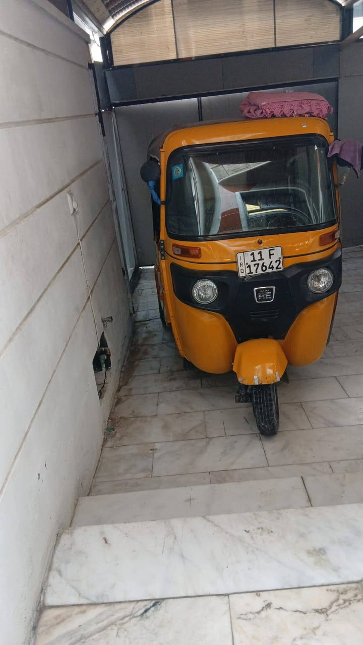 سلام عليكم تكتك البيع مديل 22شهر12 كفاله عامه من كلشي بغداد لحبيبيه مكلف بنشر أي ستفسار تصل هذه رقم ***********
