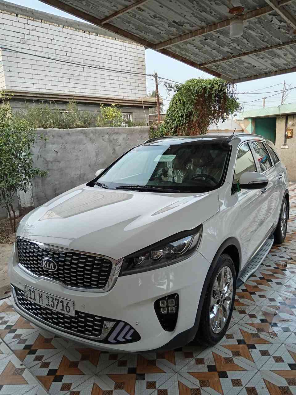 السلام عليكم للبيع كيا سورنتو 2019خليجي كفالة عامه فول مواصفات 6سلندر 7راكب 3قطع تبريد 2بصمه جنطة كهربائياته كشنات كهربائياته جلد لونين ويل 19 حساسات اماميه وخلفيه السعر270وبيه مجال بصيط العنوان كربلاء اطويريج رقم الهاتف ***********
