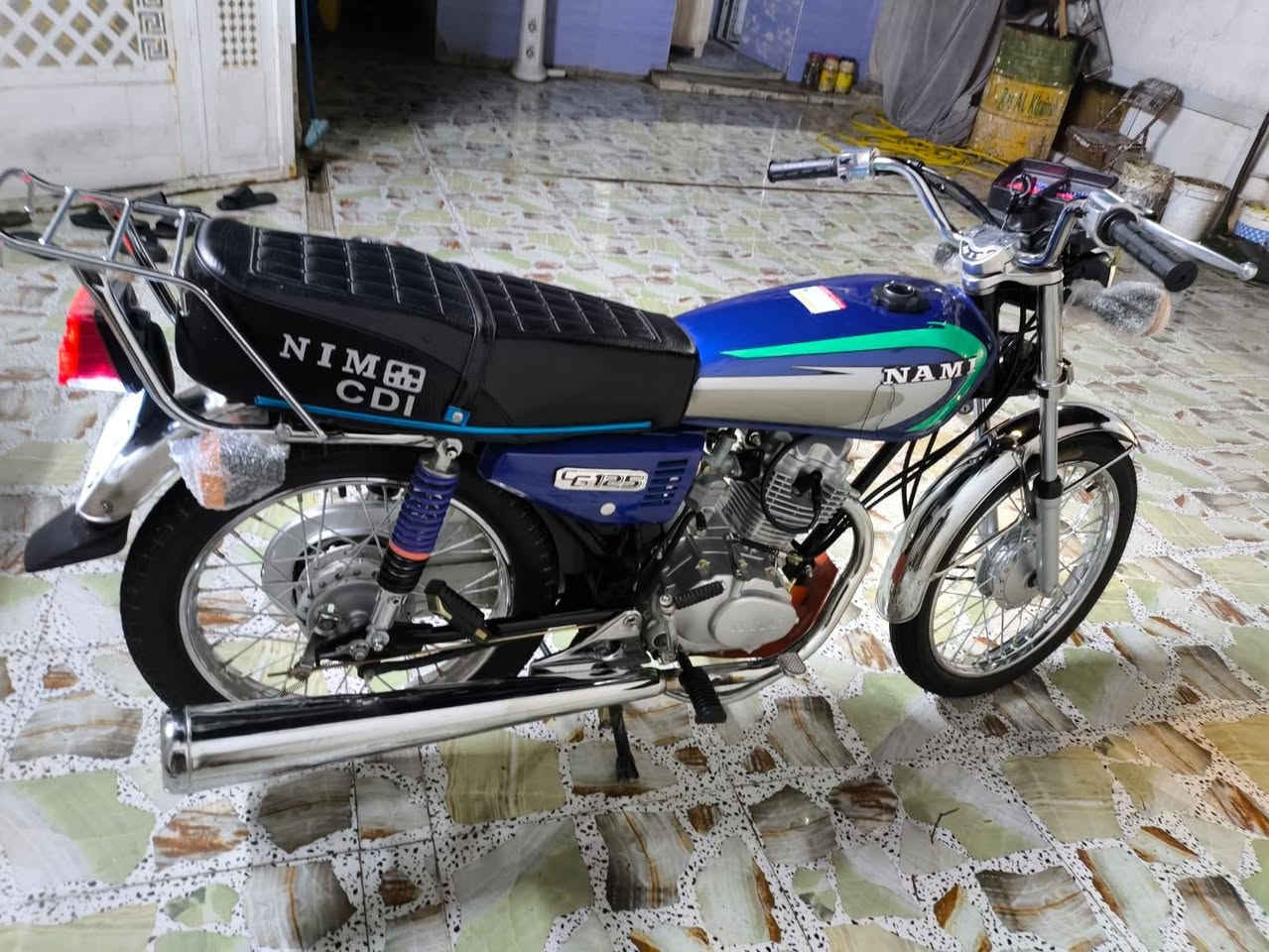 سلام عليكم للبيع دراجه شلامجه بيه بس ورقه الوكيل 2025 دراجه جديده بعده بل باكيت اب 850وبيه مجال


**إذا كنت صاحب هذا الإعلان وتريد حذفه لأي سبب، رجاءا أرسل رسالة إلى الدعم الفني**