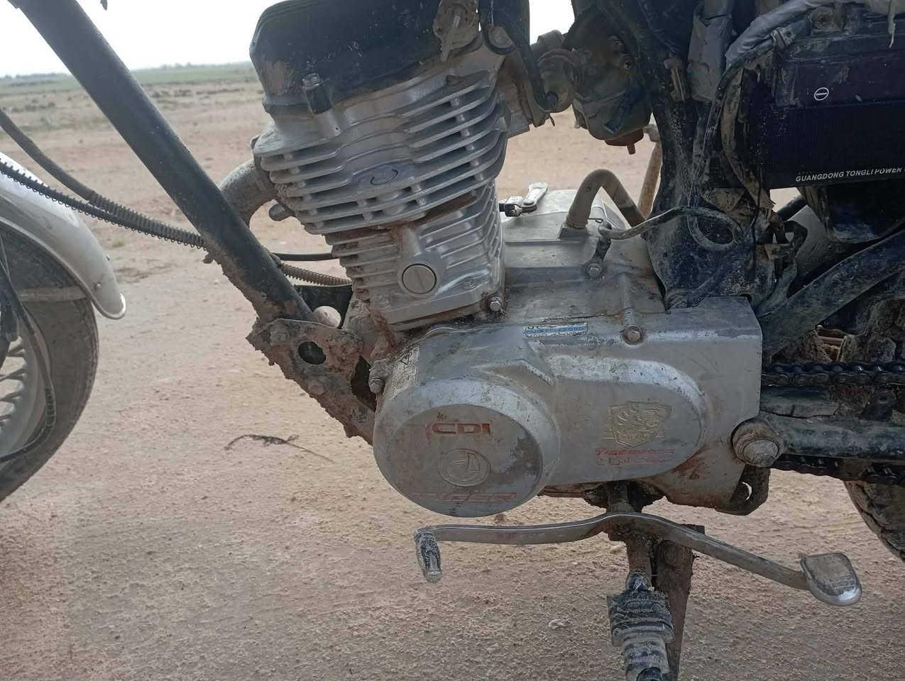 دراجة للبيع مكان النجف الحيره مكلف بلنشر السعر 350 اتصل خاص مغلق ***********
