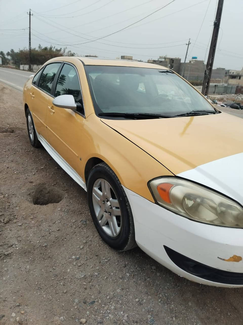 السلام عليكم
 امبالا 2012 مكينه 3600 فول مواصفات مكينه وضفيره وباتري جديد حادثها جاملغ خلفي أيمن بدون دواخل بغداد
السعر 60 وبيها مجال الزعفرانيه للاتصال ***********
