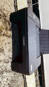 هاي الطابعه للبيع ونظيفه جدا والله و مستعمله ثلاثه مرات فقط     السعر ...