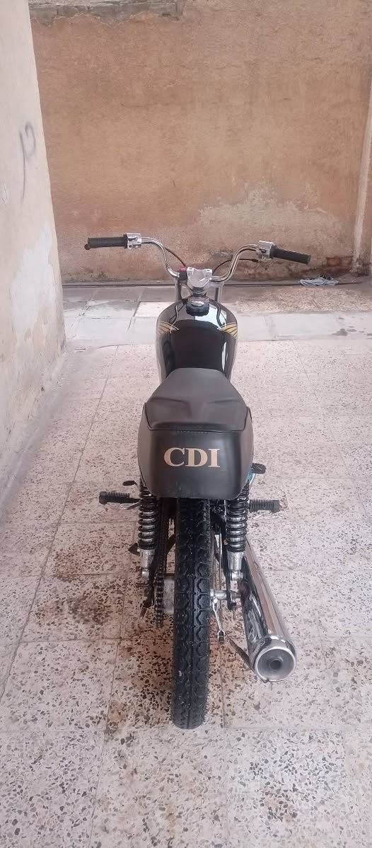 سلام عليكم بس التعميره للبيع بدون شاصي
محرك سيجي ناما مفتوحه بوشه وبستم وبيها صوت لو جواكيج لو جسر لان الصوت يروح ويرجع 
مكان ناصريه مركز اعلى سعر ابيع واكتب سعر بما يرضي الله


**إذا كنت صاحب هذا الإعلان وتريد حذفه لأي سبب، رجاءا أرسل رسالة إلى الدعم الفني**