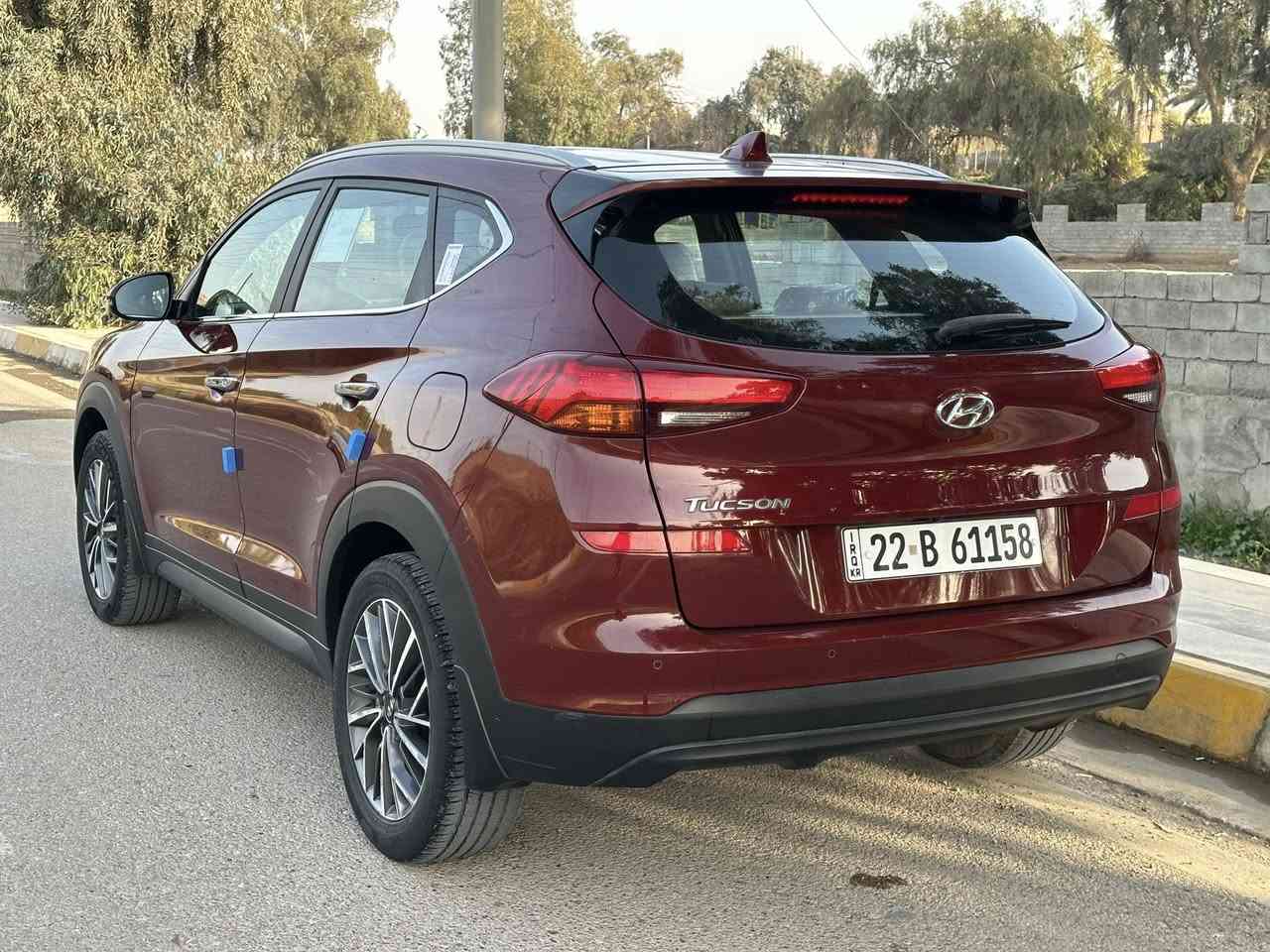 توسان 2020 خليجيه
مواصفات 

بصمه 

حساس امامي خلفي 

شاشه اصلي كار بلي

كامره خلفيه 

شاحن واير ليس 

تحكم ستيرن جهتين 

رقم اربيل هزتها جديده 

للاستفسار ***********
مكان السياره بعقوبه
