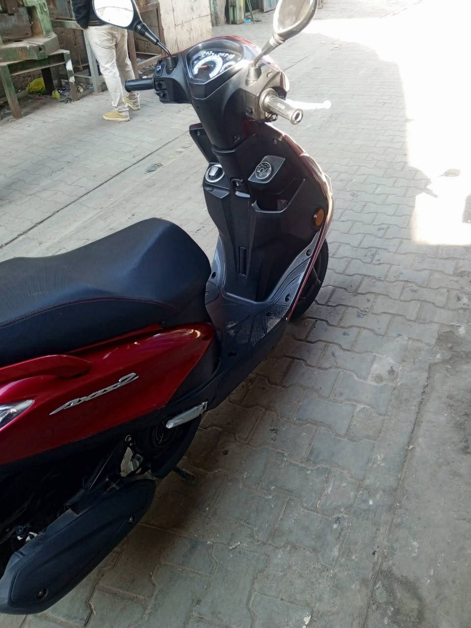 دراجه لكزز كفاله لبيع ***********
