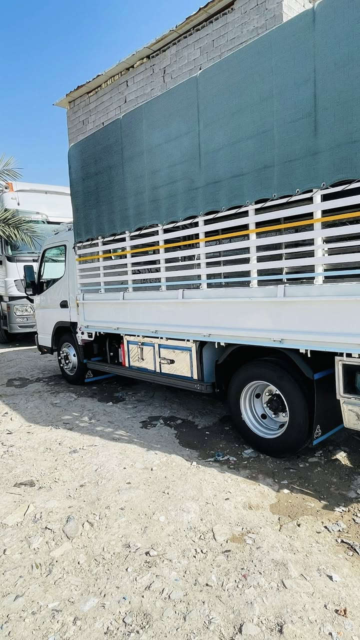 كنتر لبيع مديل 2025 ماشيه 60 الف تخم تاير برجستون كفاله عامة مكفوله من شخط مكاني بغداد الشعله سعر 310وبيهة مجال 
***********
