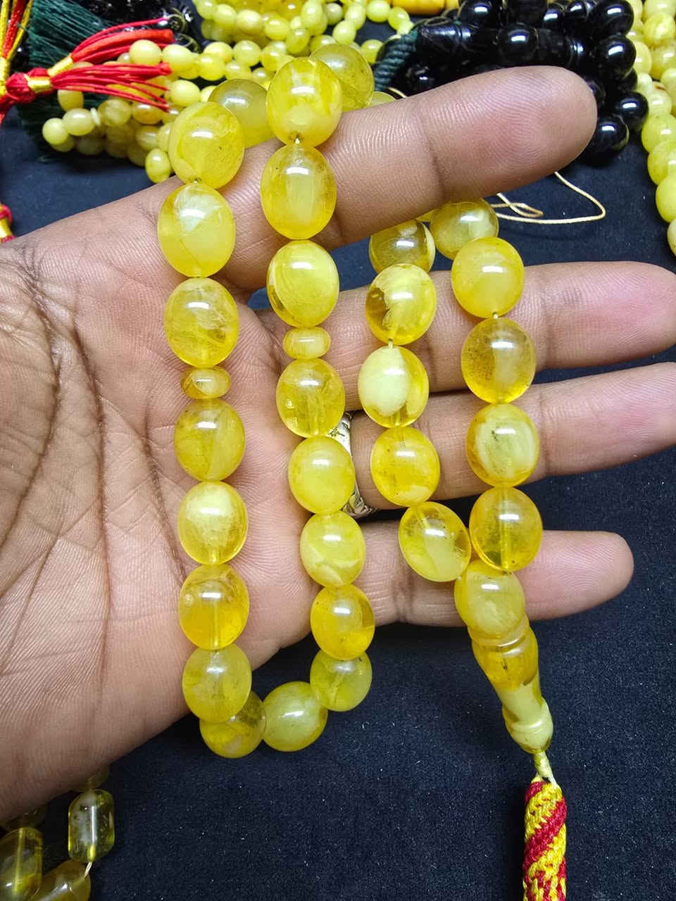 السلام عليكم متاح مسباح كهرب حر بولوني مال واحد بيض حمام حجم الخرزه 14 كفيه 33 حبه الوزن 41 غرام كويتيه  ومرتبه وصافيه الشعر 225 الف العنوان البصره المشراق الحديد قرب بصرة


**إذا كنت صاحب هذا الإعلان وتريد حذفه لأي سبب، رجاءا أرسل رسالة إلى الدعم الفني**
