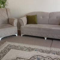 كنبة • نظيفة • جميلة