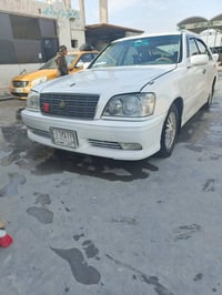 كراون • ٢٠٠٠ • فيفي تي