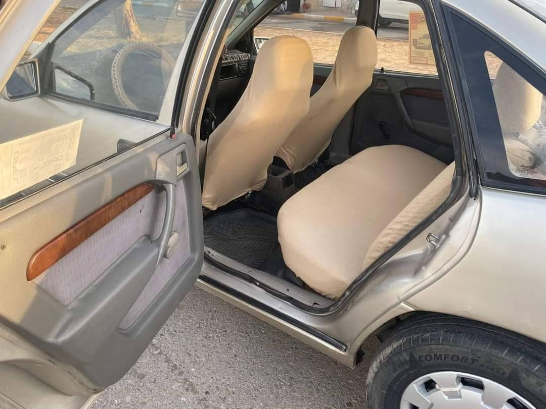 سلام عليكم اوبل فكترا  نضيف داخل دوشمه وتغليف جديد رقم اربيل حجم 18محرك وكير سنويه لحد شهر12 شرط ترايك للبصره سعر 37 للاستفسار للاتصال *********** ويرهم مراوسه مع اوبترا انطي الفرق حسب قناعه
