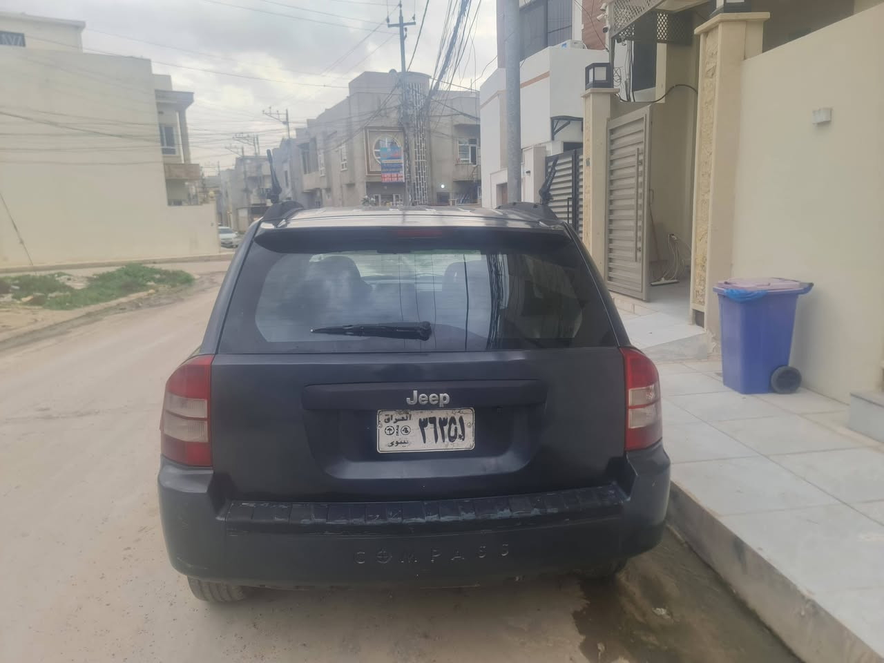 جيب كومباص موديل ٢٠٠٨ نينوى صدامي مصبوغ عام السعر ٤٥ التواصل ع الرقم *********** المكان الموصل الجانب الايسر
