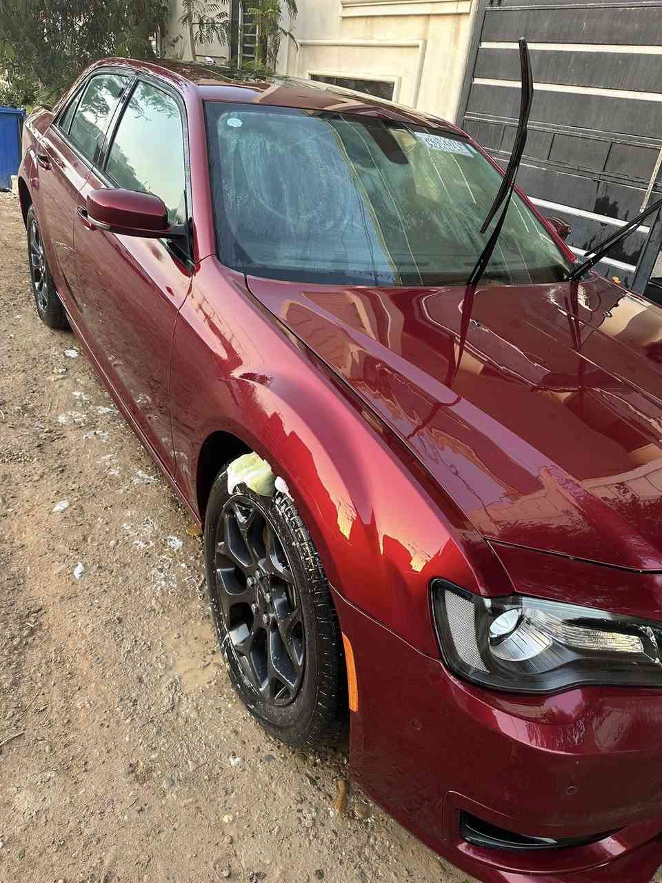 سلام عليكم ورحمة لله وبركاته
سيارة اوباما فئة تورنك لارج موديل 2023 باسمي 
السياره تترقم كل محافظات العراق 
مواصفات السياره فول مواصفات 
ماشية 7 الاف مماشية بلعراق عل مشي امريكا فور ويل 
حادث سياره تبديل دعامي اماميه وحافة البنيد بارد بدون ايرباك
سعر السياره 285 بيه مجال قليل 
***********
