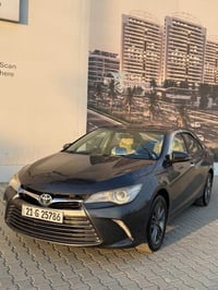 للبيع كامري 2016 خليجيه محرك 2500 4 سلندر  بيهه رش اربع قطع بدون اي ضر...