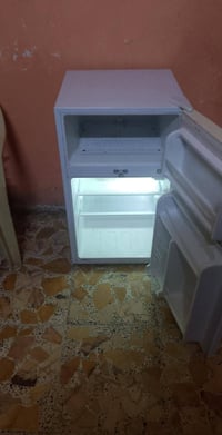 ثلاجه صغيرة • عالفحص • حي العسكري نجف