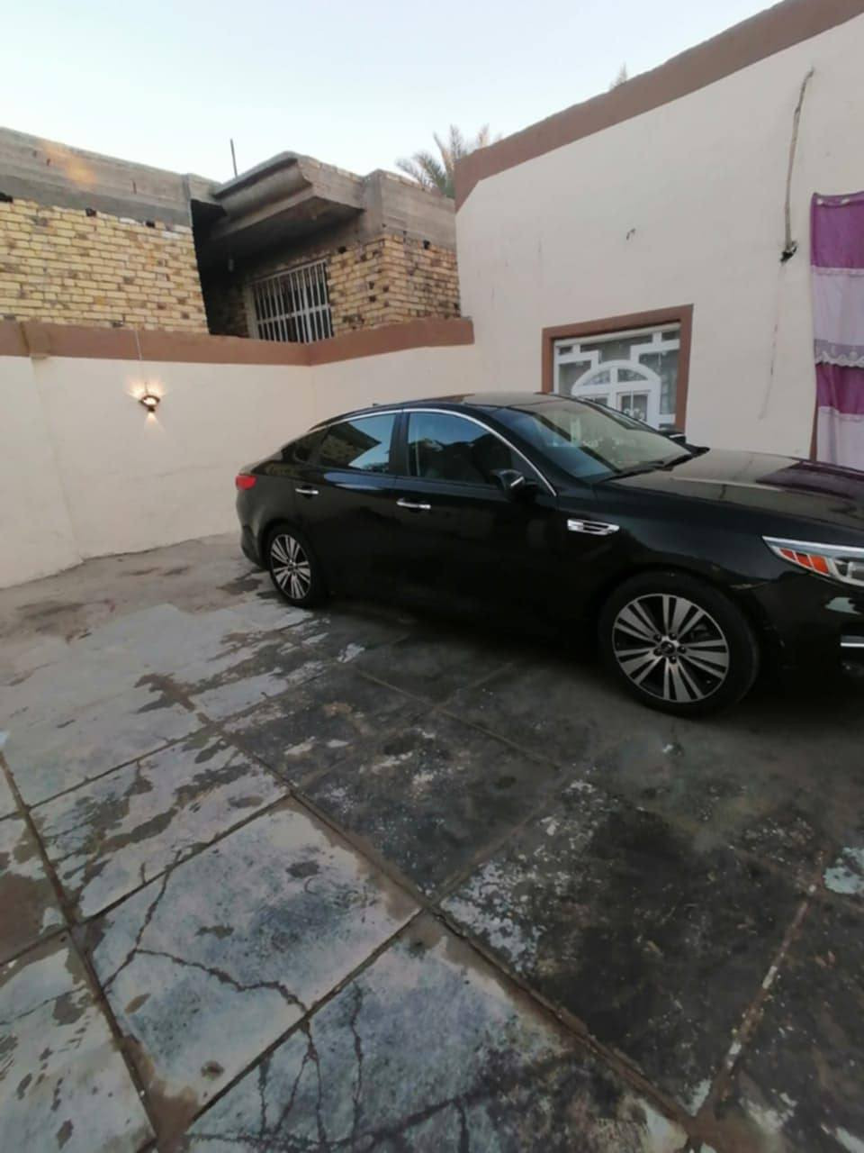 اوبتما موديل 2017 مكينة وكير مكفولات حدادية جديدة تبريد تدفى شغال رقم دهوك نكليزي تخم تاير جديد ويل كروم وراد امريكي بيها بنيد وجاملغ من امريكا مكانها الديوانية قضاء المهناوية السعر 117 ***********
