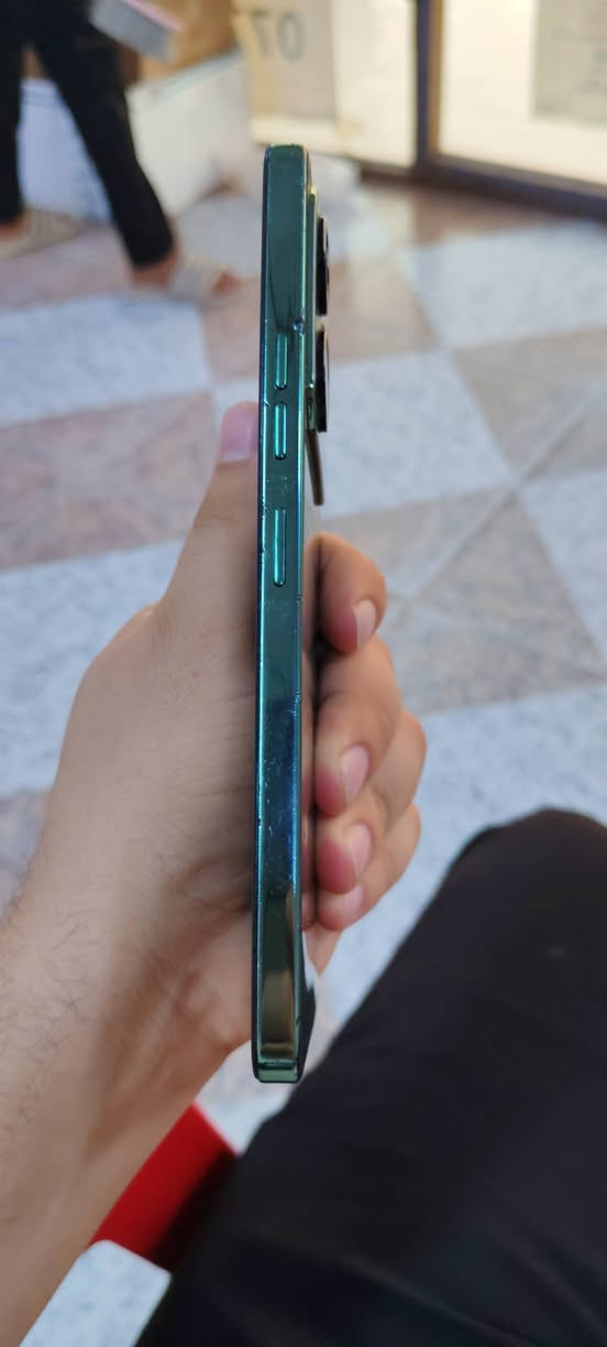 تكنو بوفا 6برو 5G نضافة 50% مع كامل ملحقات استخدام اقل من سنة والكامرا الخلفية لا تعمل مع كسر بسيط ما ماثر على اللمس سعره 125وبي مجال


**إذا كنت صاحب هذا الإعلان وتريد حذفه لأي سبب، رجاءا أرسل رسالة إلى الدعم الفني**