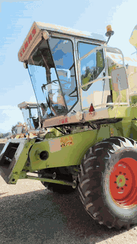 حاصدة كلاص للبيع موديل 1996 مكفوله كفاله عامة للاستفسار الاتصال على الرقم ***********
