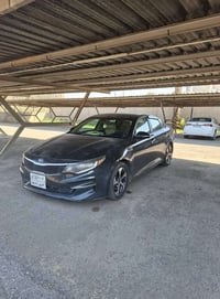 كيا اوبتما ٢٠١٦ امريكي السيارة بيه ٣ قطع صبغ والشاصي الايمن بي تعديل ٤...