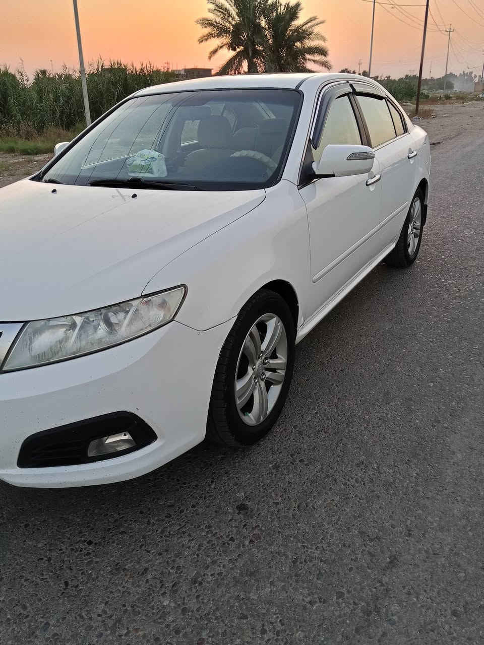 السلام عليكم اوبما 2010خليجي
مكينه 2400
رقم سليمانيا بسمي تحويل مباشر 
بيها 5 قطع ابيع حزام 
مكاني بغداد المحموديه ***********
