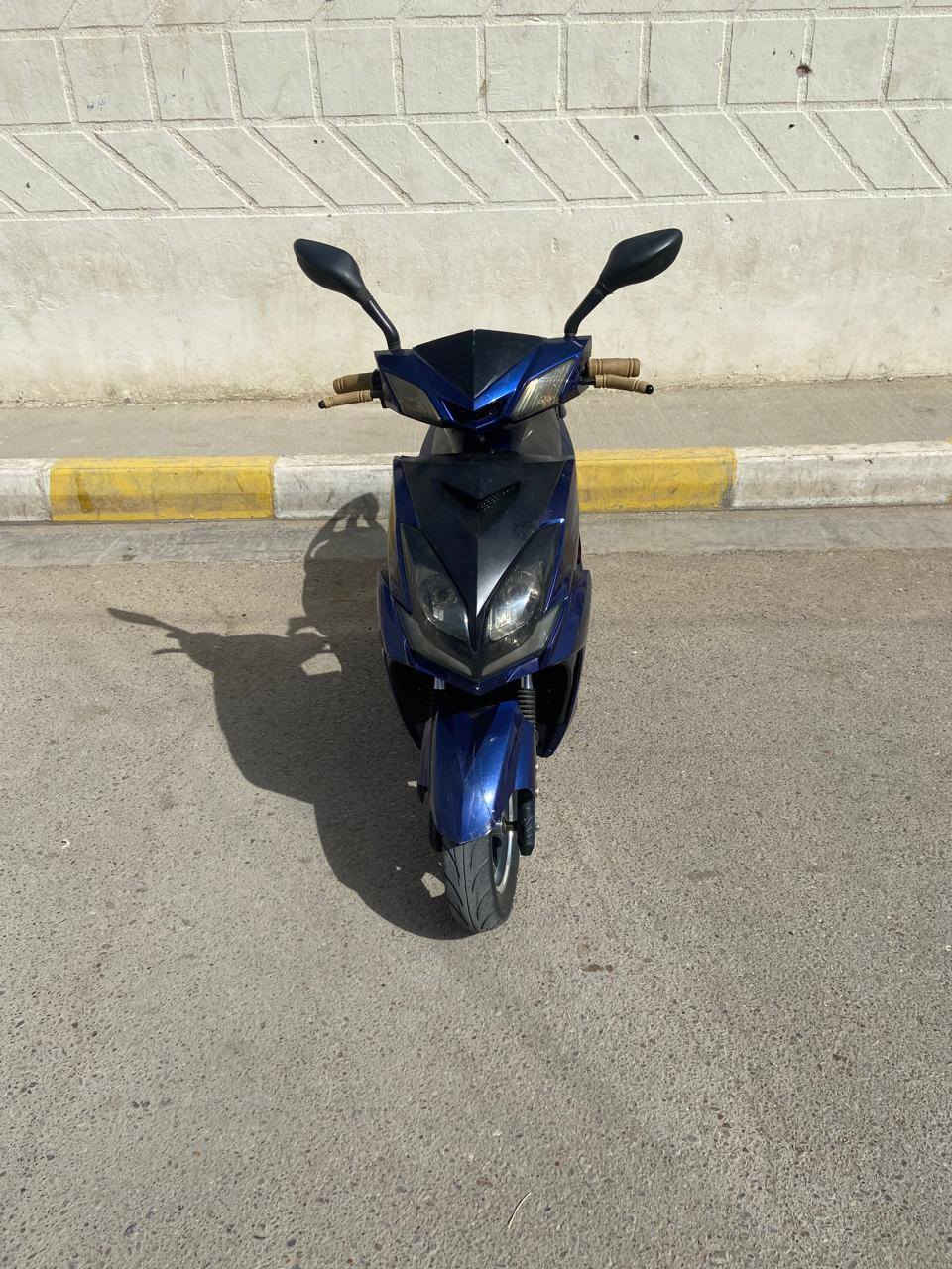 ماطور شحن للبيع 6 بطاريات السعر 400 وبي مجال ***********
