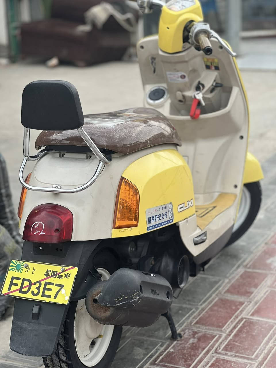 سلام عليكم بوليسي للبيع كابريتر ختم واحد  السعر خاص المكان كربلاء ***********
