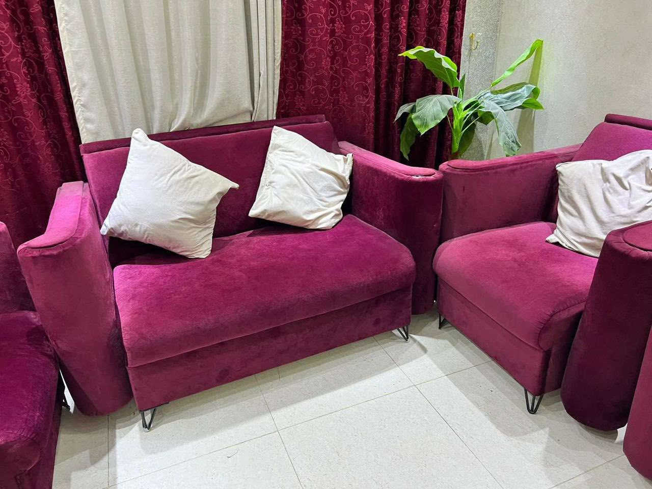 #بيع_سريع📌👇🏻
تخم عراقي 10 مقاعد نظيف مثل الصور💯
العنوان #بغداد_الغزالية📍للمزيد مراسلتي✅👍🏻


**إذا كنت صاحب هذا الإعلان وتريد حذفه لأي سبب، رجاءا أرسل رسالة إلى الدعم الفني**