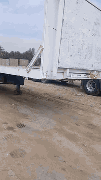 السلام عليكم عربانه للبيع بنز دنكير بيبي السعر 29وبيه مجال  للاستفسار ***********
