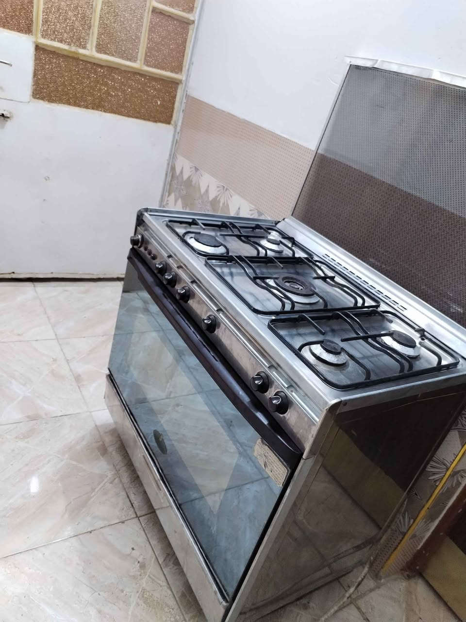 مكلفة بلنشر
طباخ كريازي باب أول السعر ١٩٠ بي مجال قليل العنوان كوت حي الجهاد قرب مدرسة رمضان الرقم  *********** دهل اوران, واسط
