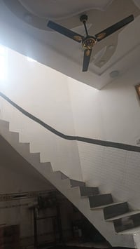 بيت زراعي • ١٤٠م • حي العسكري