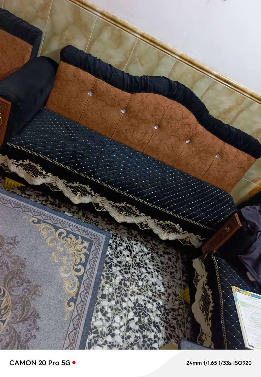 غراض بيت للبيع انضاف سبب البيع تحويل غير مكان كلمن وسعره الشراي يتفضل خاص مكان بغداد حي اور الشيشان


**إذا كنت صاحب هذا الإعلان وتريد حذفه لأي سبب، رجاءا أرسل رسالة إلى الدعم الفني**