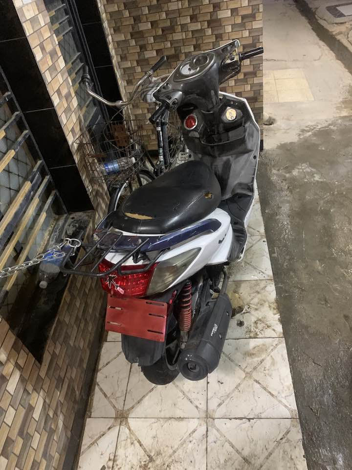 درجه سكنس فحل نوزل خطين  مكينه ما مفتوحه ناعمه الدرجه خير من الله كلشي شغال بل درجه نضيفه ملش وراد كوري قبق مسح امزود + علامت رقم +عدسه زنون +اشتير لد ول يسعر800 متواجد عله الخاص هاذه رقمي ***********
