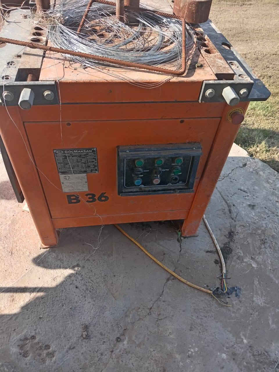 كتر كهربائي مع لاوية للبيع
***********
Göçmaksan B36
سعة حتى 36 ملم
قدرة 2.2 kW
صناعة تركية – سنة 2024.
ثري فيز
